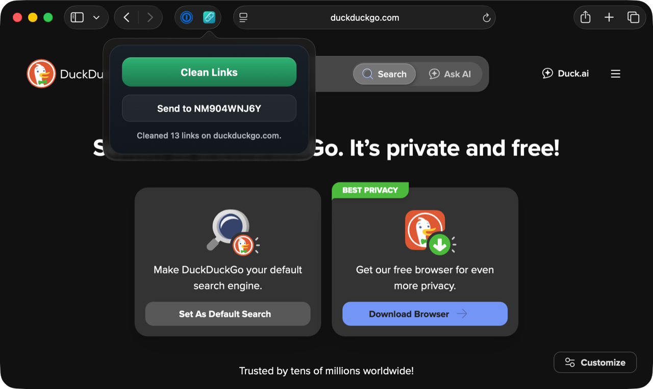 Enable Clean Links Safari extension in macOS Safari Settings showing the Extensions tab